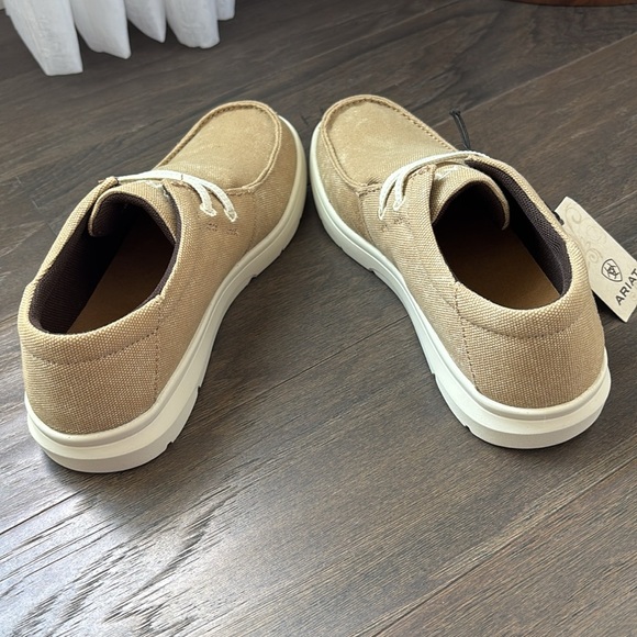 Ariat Hilo Washed Tan Canvas,FLX Foam sole, cushion insole,elastic laces,slip on - Picture 5 of 7